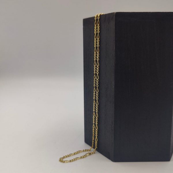 Cadena Fígaro 60 cm y 2 mm de Oro 18K: Sutil y Refinada