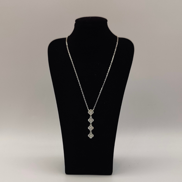 Collar de Cuatro Flores van cleef