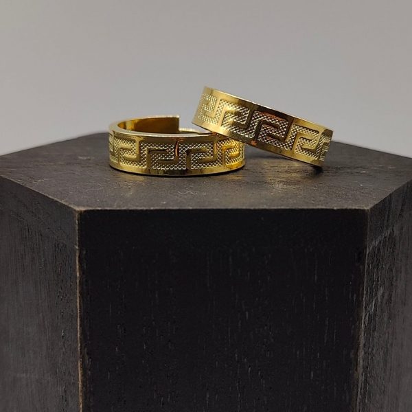 Pendiente aro 8 mm de ancho 28 de diametro estilo versace