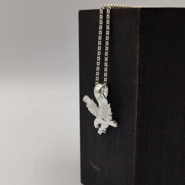 colgante de plata aguila