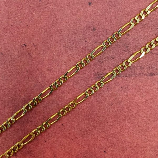 Cadena Fígaro 60 cm y 2 mm de Oro 18K: Sutil y Refinada