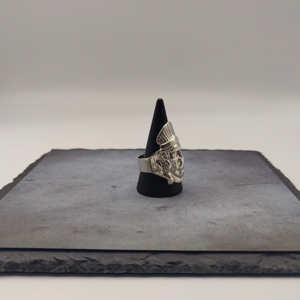 Anillo de plata cara indio