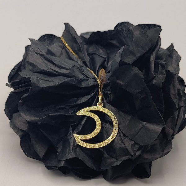 Colgante luna recubierto de diamantes