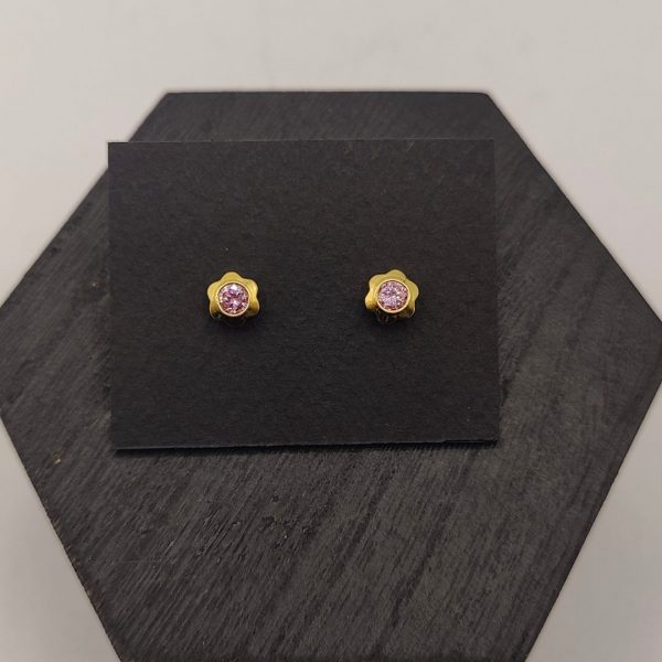 Pendiente flor en oro de 18k con circonita rosa