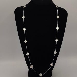 Collar flores vvan cleef rellanas de nacar cleef de 75 cm la cadena es estilo rolo cuadrado