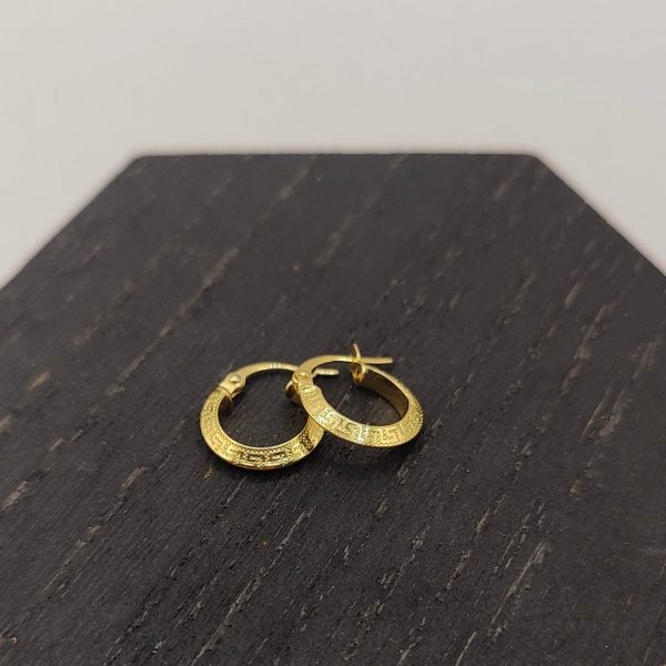 Pendiente aro redondeado estilo Versace de 12 mm de diámetro en oro de 18k