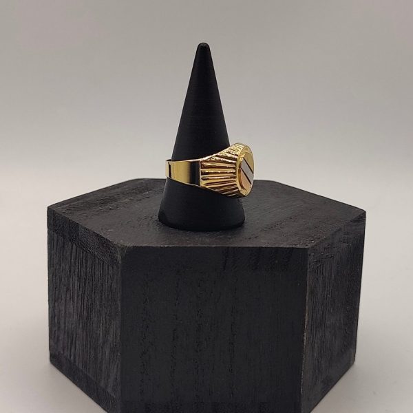 Anillo Sello Redondo con Mezcla de los Tres Oros (Blanco, Dorado y Rosado) en Oro de 18K