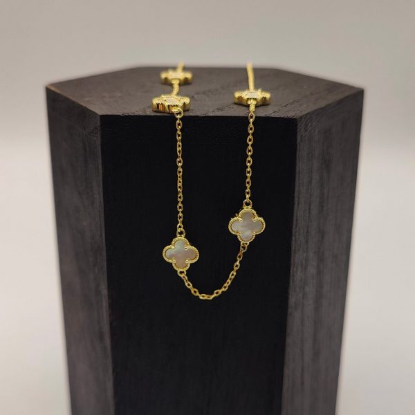 Cadena Rolo con 5 Flores de Nácar Estilo Van Cleef