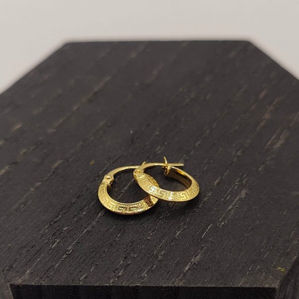 Pendiente aro redondeado estilo Versace de 12 mm de diámetro en oro de 18k