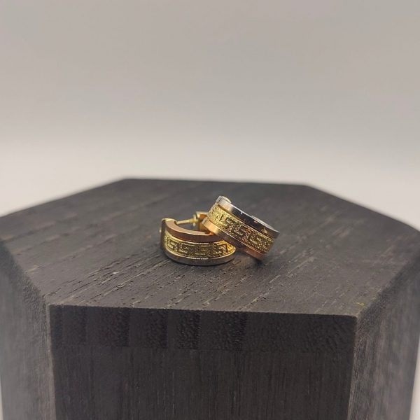 Pendiente aro estilo Versace combinando oro dorado y blanco de 12 mm de diámetro en oro de 18k