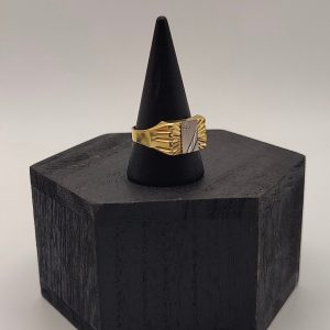 Anillo Sortija de Caballero con Circonita en Oro de 18K