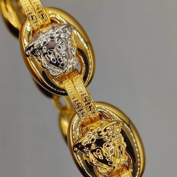 Cadena calabrote estilo Versace con cara de medusa, en oro de 18k (40 cm)