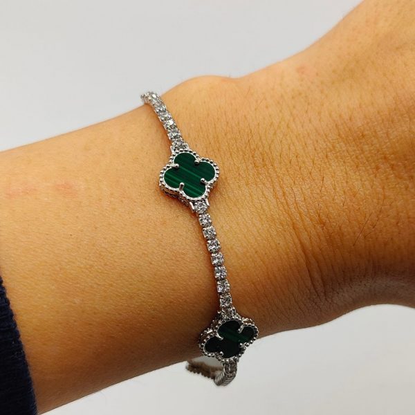 Pulsera de plata estilo riviera con 3 flores malaquita