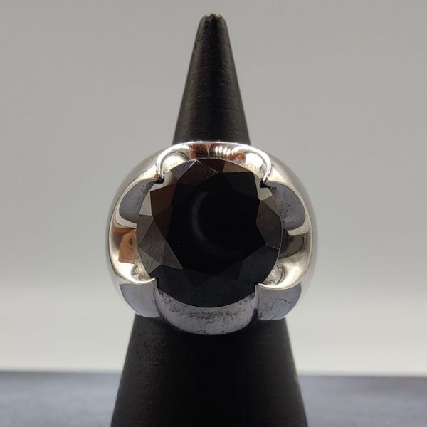 Anillo vintage con onix negro