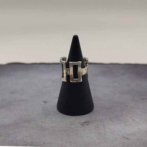 Anillo estilo muralla de plata