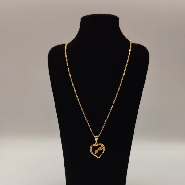 "Colgante Corazón con la Palabra ""Amor"" y Circonitas en Oro 18K "