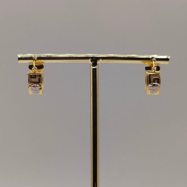 "Pendiente aro estili versace con cara de medusa en oro blanco 15mm de diametro Cierre hippy 18 k"