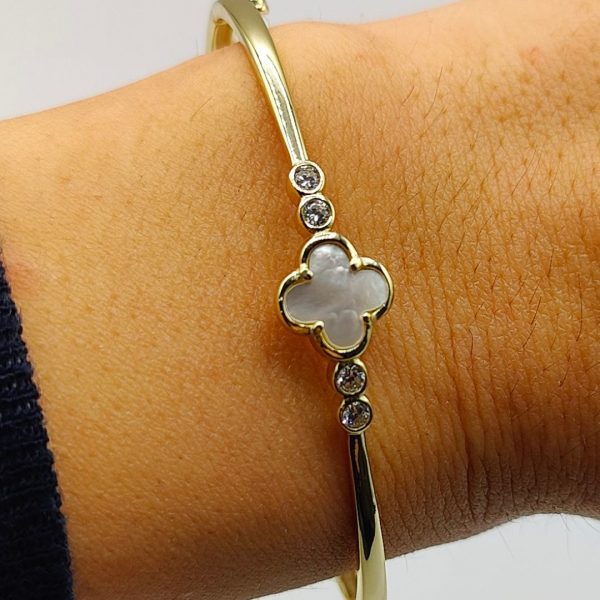 Brazalete flor van cleff