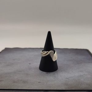 Anillo de plata