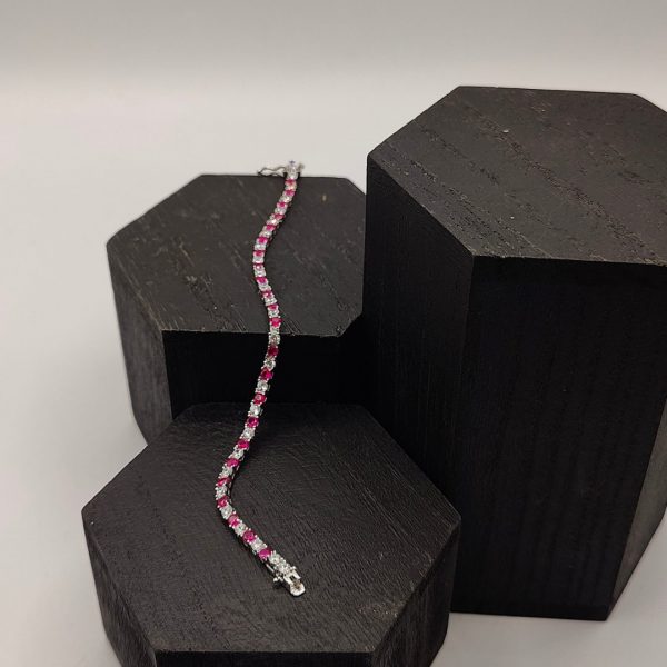 Pulsera de Plata Estilo Riviera con Circonitas Fucsias y Blancas