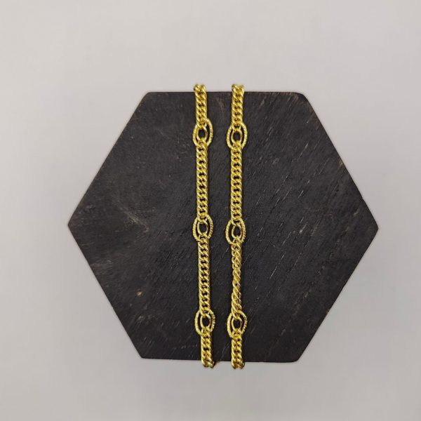 Collar de Oro 18K Estilo Cubano con Eslabones Especiales – 40 cm x 7 mm