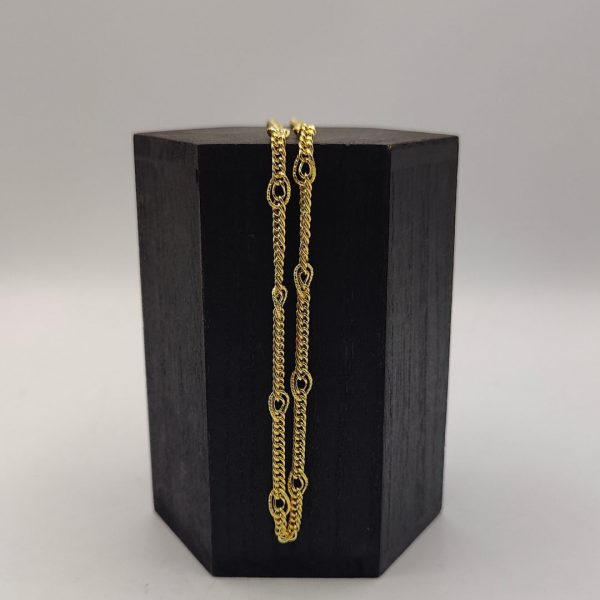 Collar de Oro 18K Estilo Cubano con Eslabones Especiales – 40 cm x 7 mm