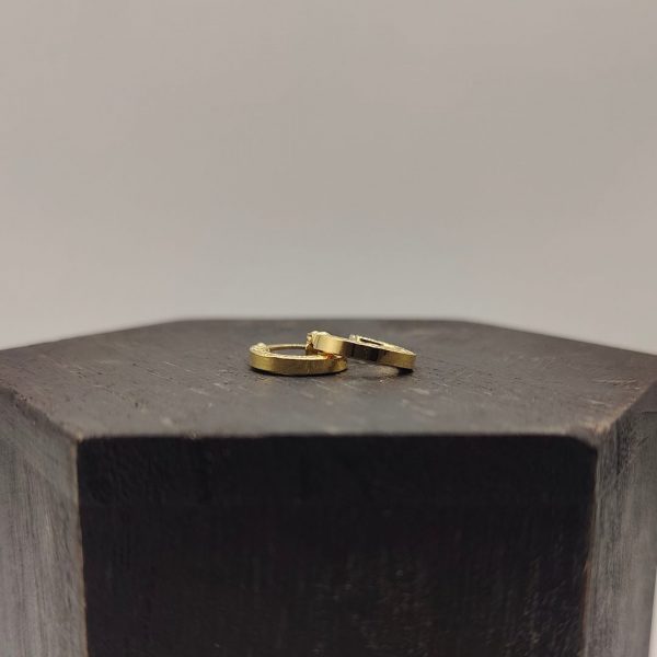 Pendiente Aro Estilo Versace – 18K