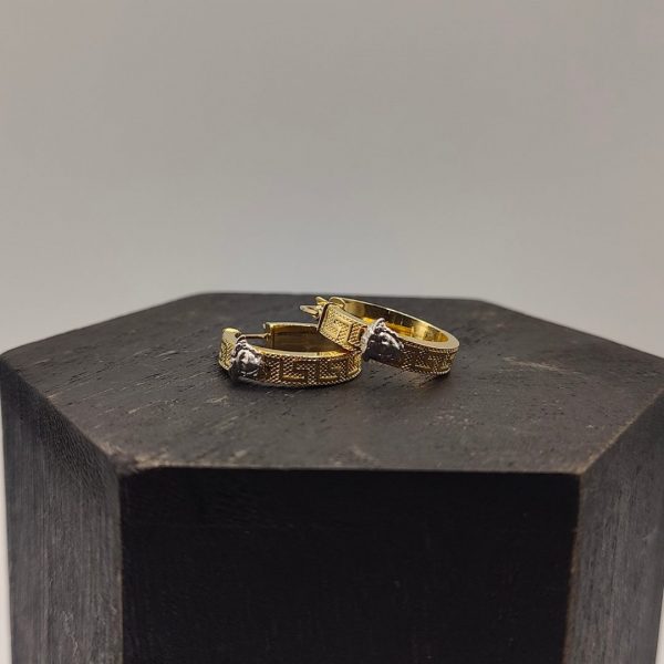 Pendiente de Aro Estilo Versace con Cara de Medusa – 18K