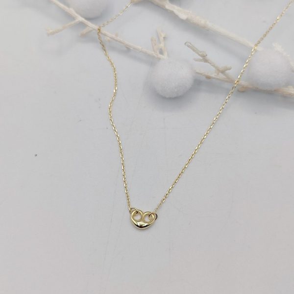 Collar con Cadena Rolo y Colgante Calabrote en Forma de Corazón en Plata Dorada