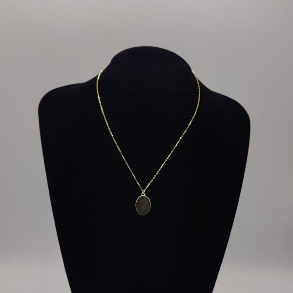 Collar Personalizable con Rosa Grabada – Cadena Rolo en Plata Dorada