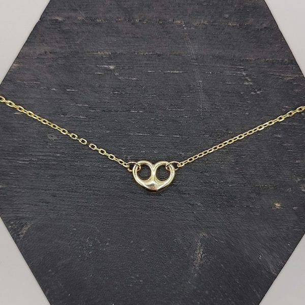 Collar con Cadena Rolo y Colgante Calabrote en Forma de Corazón en Plata Dorada
