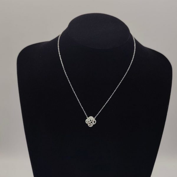 Collar con Colgante Estilo Van Cleef – Circonitas y Cadena Rolo de Plata