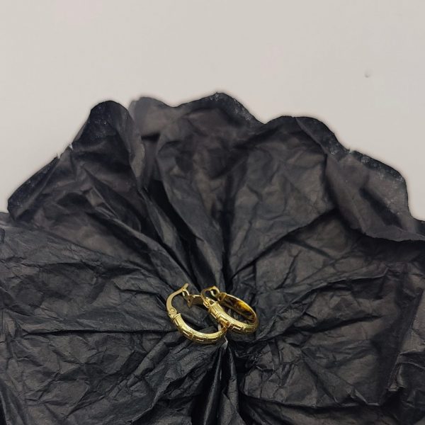 Pendiente de Aro Estilo Versace – 18K
