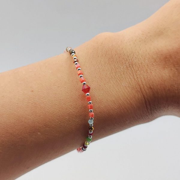 Pulsera de Plata con Bolitas de Colores Redondas y Cuadradas