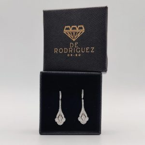 Pendientes colgantes estilo vintage con circonitas