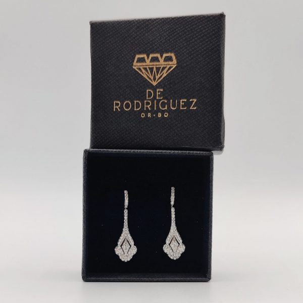 Pendientes colgantes estilo vintage con circonitas