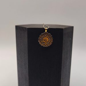 Colgante Flor de Filigrana – Mezcla de Plata y Plata Dorada