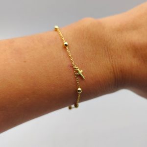 Pulsera de Bolitas de Plata Dorada con Cruz Colgante