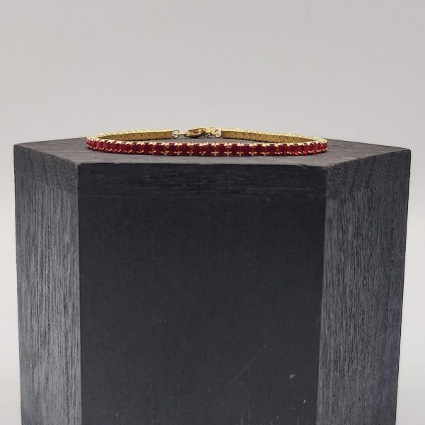 Pulsera Riviera de Plata Dorada con Circonitas Rojas