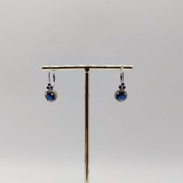 Pendientes estilo vintage con circonita azul noche y circonitas blancas