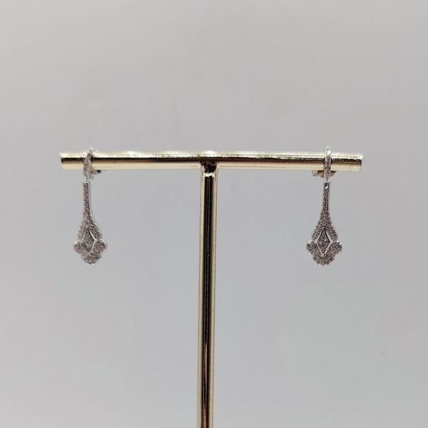 Pendientes colgantes estilo vintage con circonitas