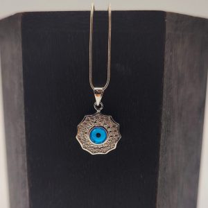 Colgante Flor con Circonitas y Ojo Turco en el Centro – Plata