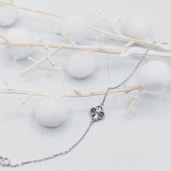 Pulsera de Plata Estilo Flor Van Cleef