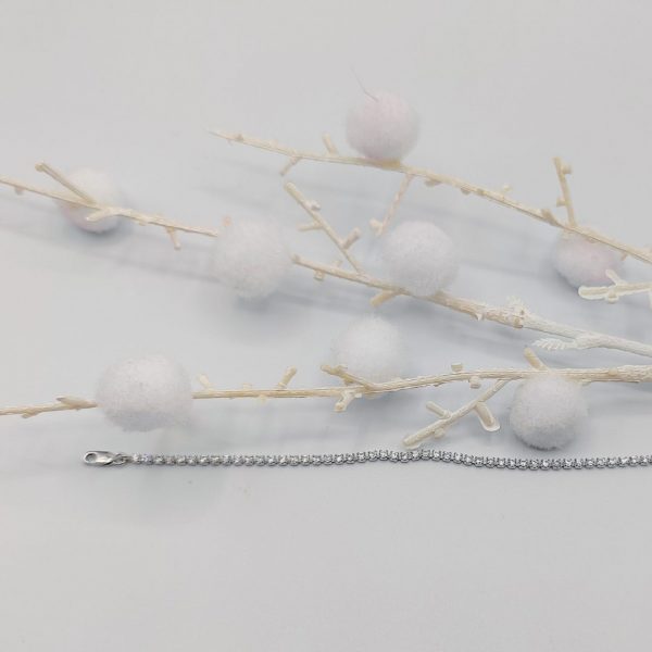 Pulsera riviera con circonitas blancas de plata
