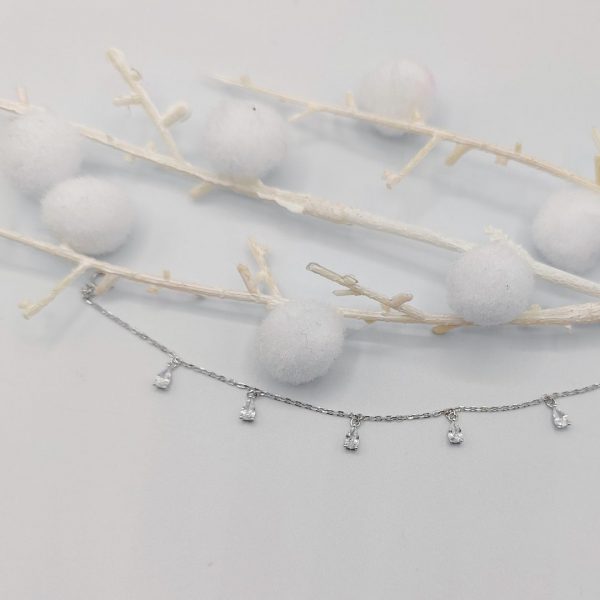 Pulsera de Plata con Charms en Forma de Gota de Circonita Blanca