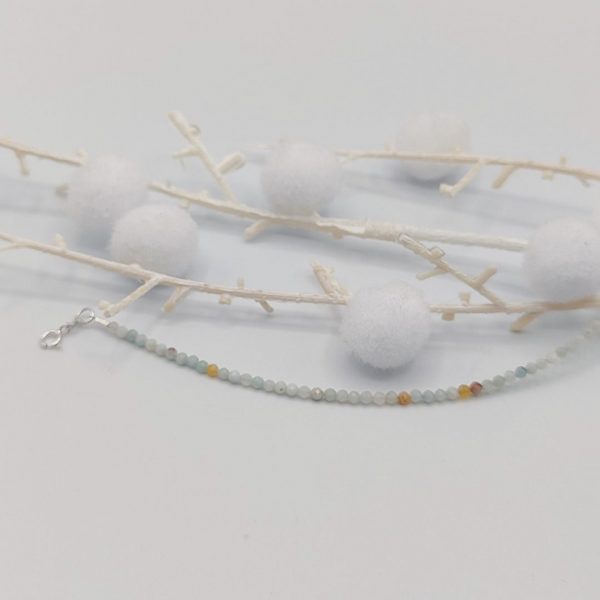Pulsera de Plata con Bolitas en Tonos Azules Cielo