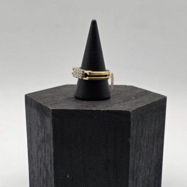 Sortija de Oro 18K con Diamantes
