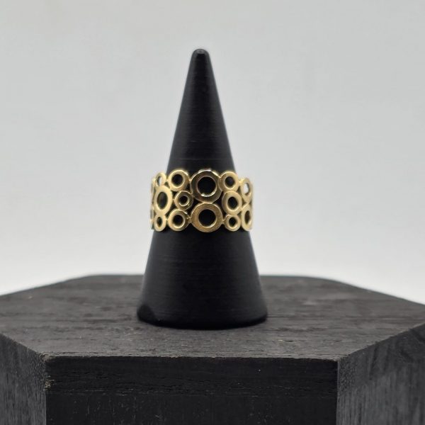 Anillo de Círculos en Oro de 18K