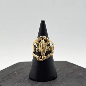 Anillo Escorpión en Oro de 18K