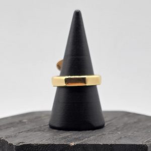 Anillo Estilo Tuerca en Oro de 18K
